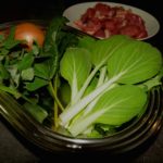 Zutaten für den Eintopf vorbereiten