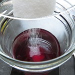 Zitronensäure hinzufügen