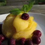 Felsenbirnen im Dessert